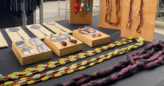 Muestra de joyas contemporáneas, Joya Chilena, en Liu segunda versión, organizada por Creado en Chile.